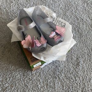 Mini Melissa Ultragirl Fly Sz 8